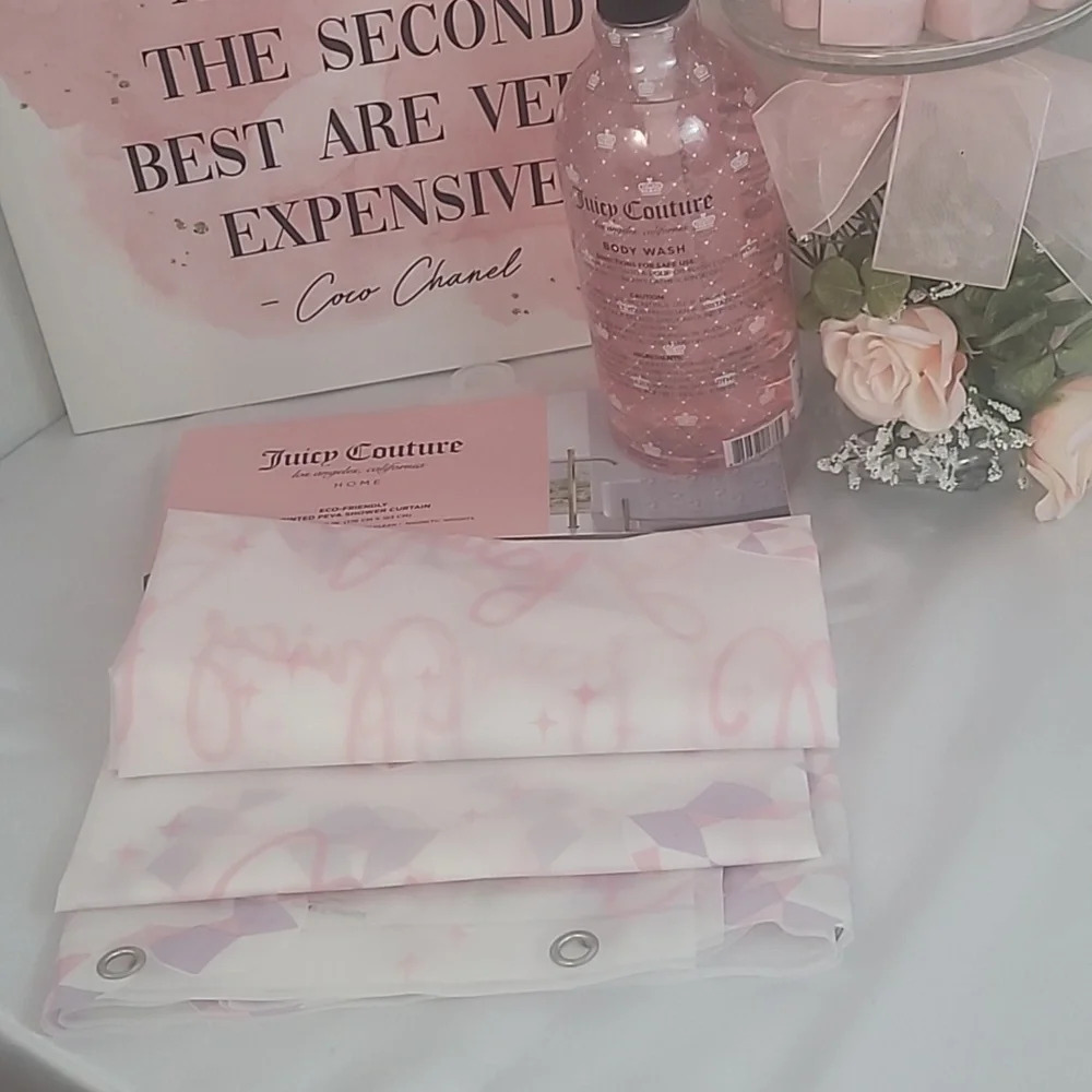 1967  Juicy Couture Shower  Curtain Pink Body Wash NWT